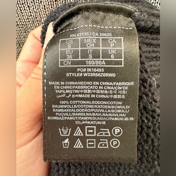 GUESS | Silver Metallic Distressed Sweater Grunge Knit Pullover | Size Small - Picture 6 of 7